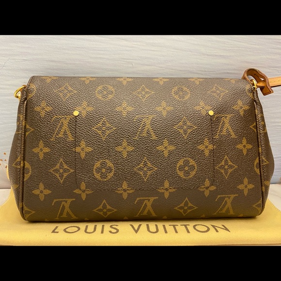 ⛔️SOLD⛔️ Favorite MM Monogram Crossbody (FL3152) - Picture 12 of 16